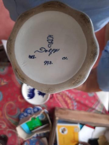 Vase delft, Enlèvement