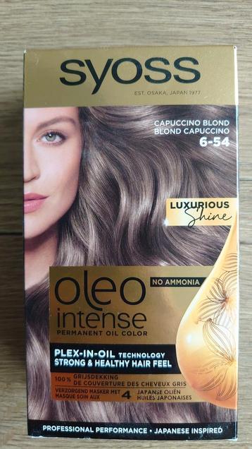 Haarverf Blond Cappuccino (6-54) Syoss beschikbaar voor biedingen