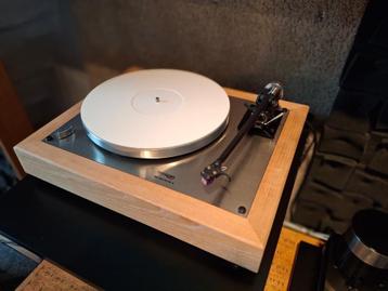 (aanzienlijk) verbeterde Thorens TD160 beschikbaar voor biedingen