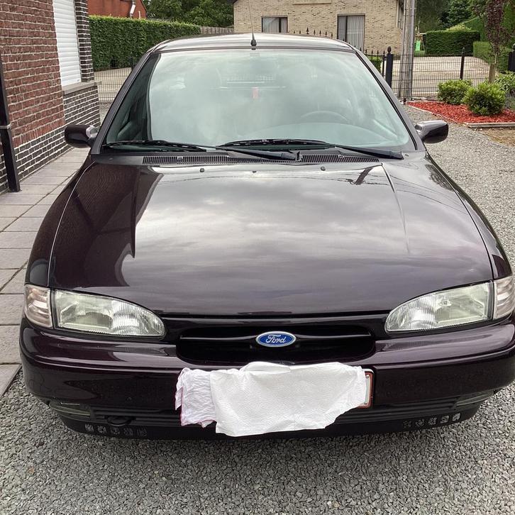 Ford ,, Auto's, Ford, Particulier, Mondeo, Elektrische ramen, Lichtmetalen velgen, Metaalkleur, Mistlampen, Radio, Benzine, Euro 5