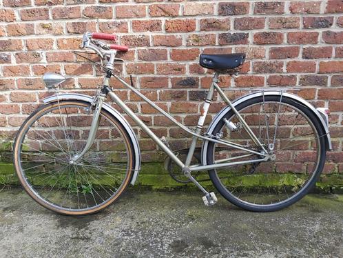 Ancien velo peugeot femme sale