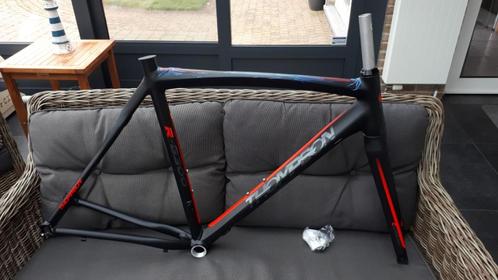 Nieuw aluminium Thompson r-8300 frameset, Fietsen en Brommers, Fietsaccessoires | Overige Fietsaccessoires, Nieuw, Ophalen of Verzenden