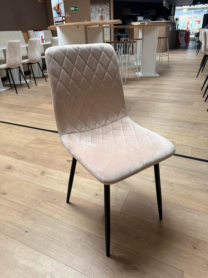 Eetkamer stoelen, Huis en Inrichting, Stoelen, Zo goed als nieuw, Hout, Ophalen