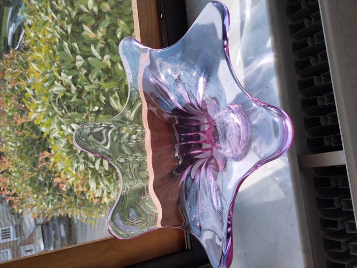 Roze vaas of schaal in glas, Huis en Inrichting, Woonaccessoires | Vazen, Zo goed als nieuw, Ophalen