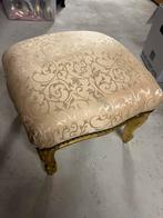 Barok voetenbankje, Ophalen, Zo goed als nieuw