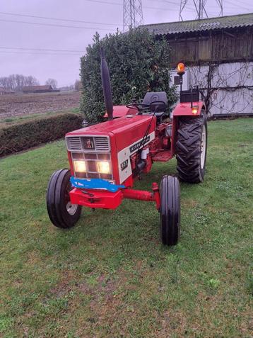 oldtimer tractor case ih international 453 disponible aux enchères