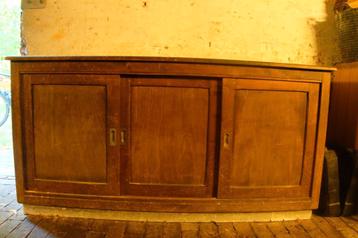 Dressoir beschikbaar voor biedingen