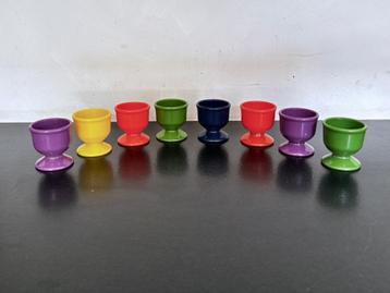8 retro vintage eierdopjes veelkleurig - Bema beschikbaar voor biedingen