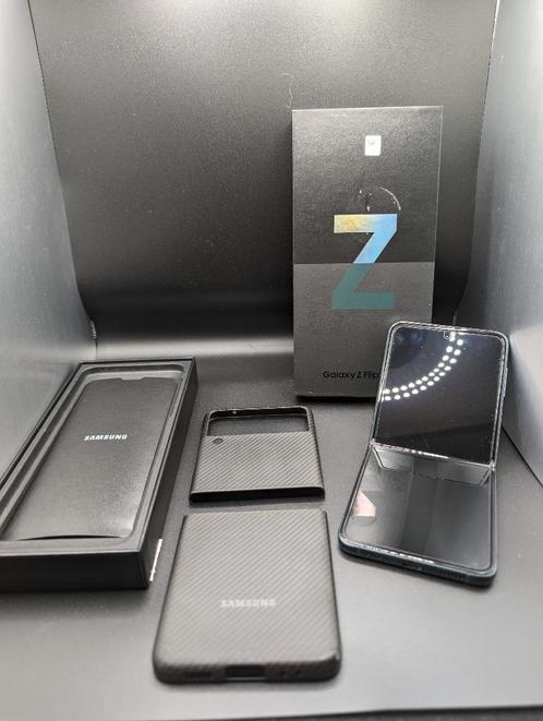 Galaxy Z Flip 3 5G in mosgroen, Télécoms, Téléphonie mobile | Samsung, Comme neuf, Galaxy Z Flip, 256 GB, Sans abonnement, Sans simlock