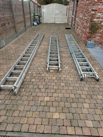 3 Alu ladders te koop beschikbaar voor biedingen