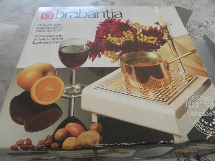 3 Brabantia schotelwarmers, Huis en Inrichting, Keuken | Complete keukens, Zwart, Ophalen of Verzenden