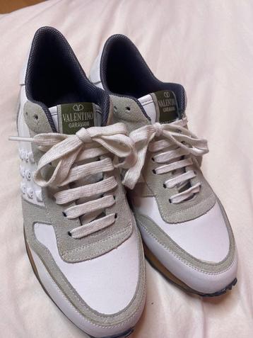 Sneakers Valentino Garavani beschikbaar voor biedingen
