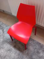 Rood kinderstoeltje te koop., Ophalen, Zo goed als nieuw