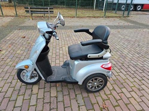 Bendi 3 wiel scooter scootmobiel rolstoel € 750 euro, Divers, Chaises roulantes, Enlèvement