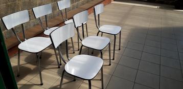 Keukenstoelen  beschikbaar voor biedingen