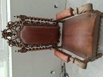 Fauteuil  beschikbaar voor biedingen