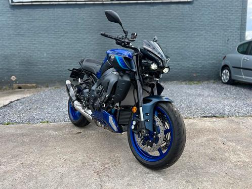 YAMAHA MT 10 // 2025 // 360KM // AKRAPOVIC UITLAAT, Motoren, Motoren | Yamaha, Bedrijf, Naked bike, meer dan 35 kW, 4 cilinders