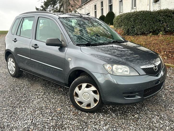 Mazda 2 prête à immatriculée feuille rose, Auto's, Mazda, Particulier, Benzine, Euro 4, Handgeschakeld, Ophalen
