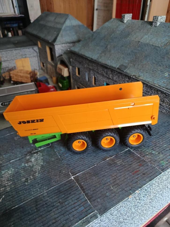 Joskin Trans-Space 8000/27 Siku emmer, Hobby en Vrije tijd, Modelauto's | 1:32, Gebruikt, Tractor of Landbouw, SIKU, Ophalen of Verzenden