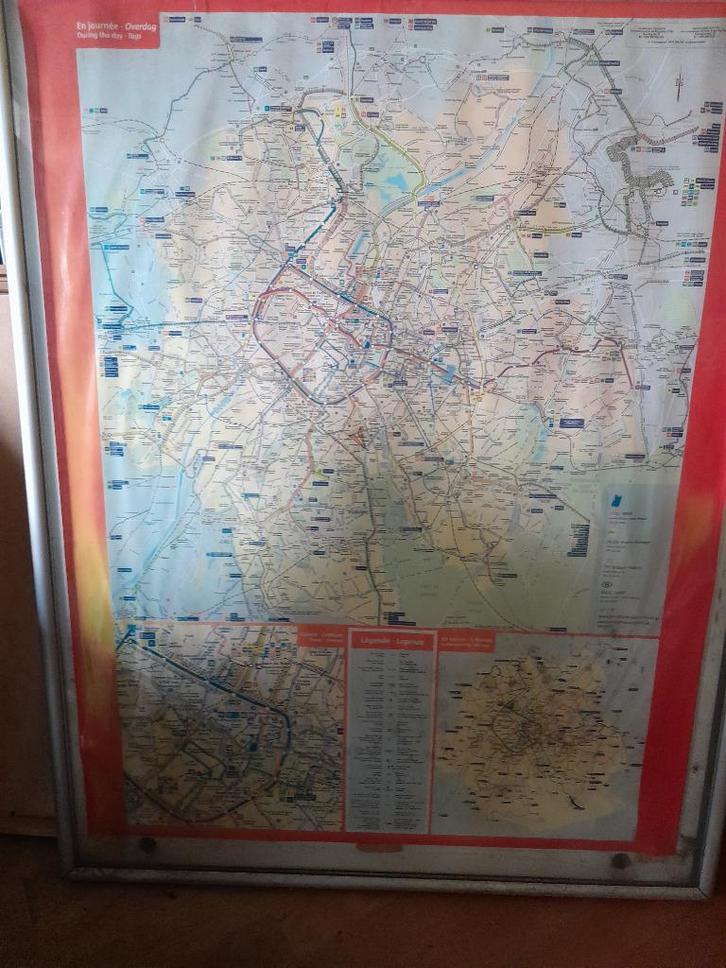Panneau STIB MIVB - plan de Bruxelles lignes tram-bus, Verzamelen, Spoorwegen en Tram, Gebruikt, Tram, Kaart of Prent, Ophalen of Verzenden