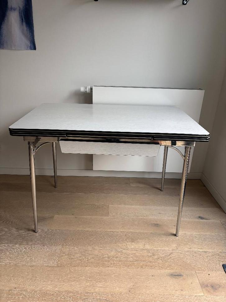 Formica tafel, Huis en Inrichting, Tafels | Eettafels, Gebruikt, Ophalen