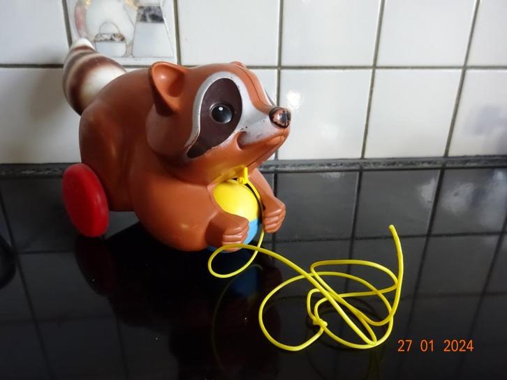 Vintage Fisher Price wasbeer trekspeeltjeVINTAGE* ZELDZAAM*, Kinderen en Baby's, Speelgoed | Fisher-Price, Duw- of Trekspeelgoed