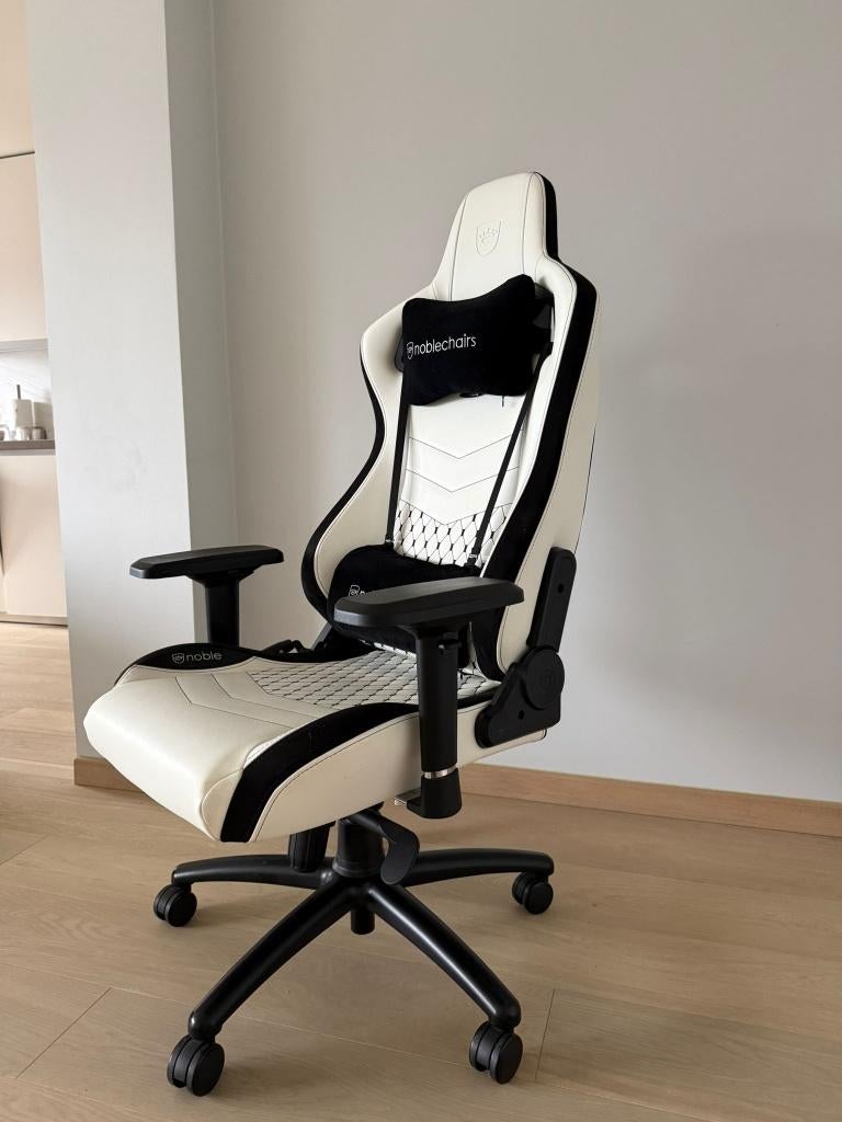 noblechairs EPIC gaming stoel – Wit/Zwart, Maison & Meubles, Chaises de bureau, Comme neuf, Blanc, Ergonomique, Chaise de bureau de gaming