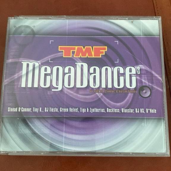 ALS NIEUW DUBBELE CD ,TMF MEGADANCE  !, Cd's en Dvd's, Cd's | Dance en House, Zo goed als nieuw, Ophalen of Verzenden