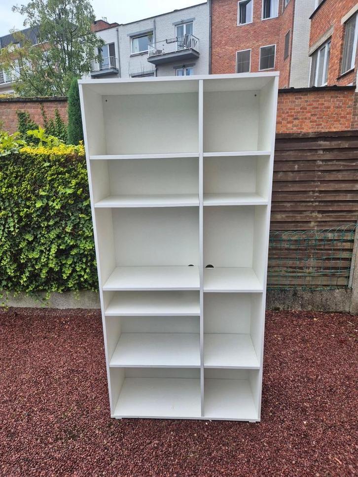 Vihals Ikea kast wit, Huis en Inrichting, Kasten |Televisiemeubels, Zo goed als nieuw, 100 tot 150 cm, 50 tot 100 cm, 25 tot 50 cm