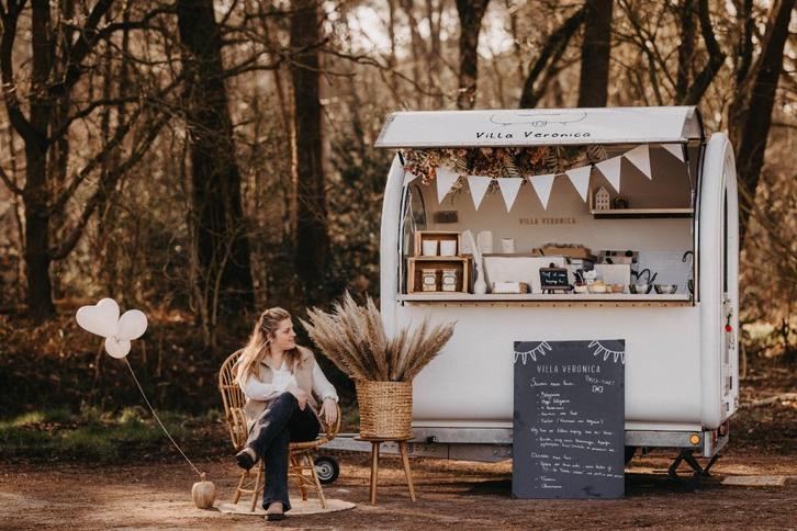 Mooie foodtruck met bloemen, Zakelijke goederen, Horeca | Food, Overige typen, Ophalen