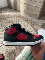 Schoenen 2 puma en 1 nike/jordan, Kleding | Heren, Schoenen, Ophalen, Overige kleuren, Nike, Zo goed als nieuw