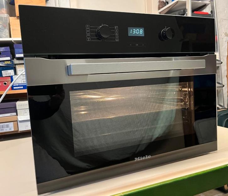 Miele multifunctionele inbouwoven - Miele Compact H2840B, Elektronische apparatuur, Ovens, Zo goed als nieuw, Inbouw, Oven, Ophalen
