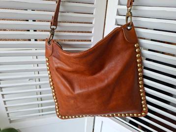 Handtas crossbody met studs real leather leder beschikbaar voor biedingen