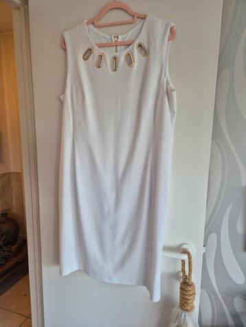 Witte jurk Joseph ribkoff maat 20 of 48, Kleding | Dames, Jurken, Ophalen of Verzenden, Zo goed als nieuw