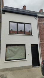 Gerenoveerd instapklaar rijhuis Roeselare, Immo, Roeselare, Tot 200 m², 2 kamers, Tussenwoning