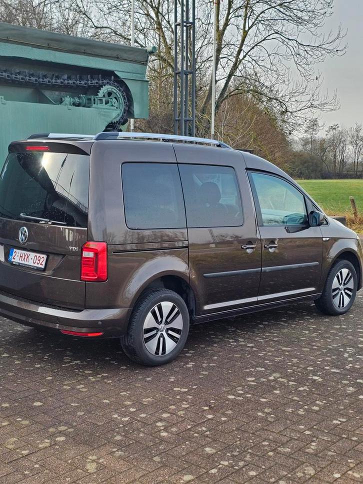 Volkswagen caddy 2.0 diesel  TDI  euro6, Auto's, Volkswagen, Particulier, Caddy Combi, Airbags, Bluetooth, Climate control, Cruise Control