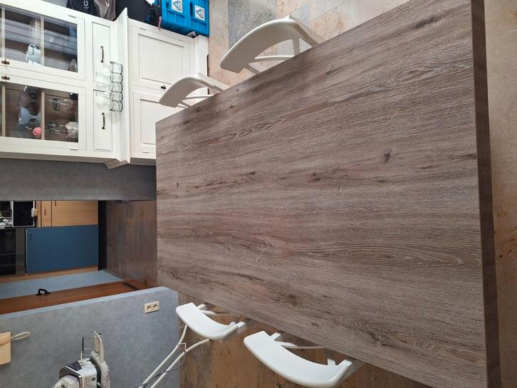 Eettafel met houtkleur blad en beige poten, Huis en Inrichting, Tafels | Eettafels, Zo goed als nieuw, Ophalen