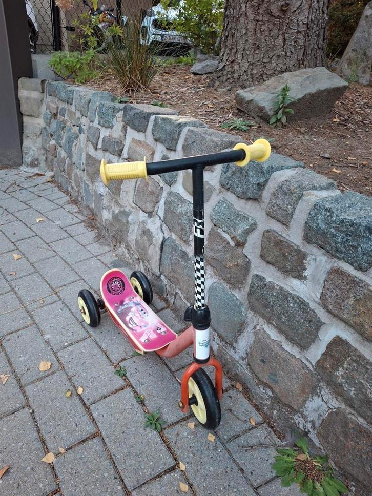 Scooter met 3 wielen voor kinderen - thema Cars (Flash McQue, Fietsen en Brommers, Steps, Gebruikt, Ophalen