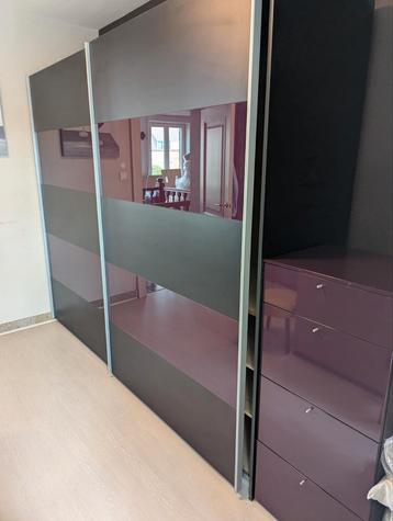 Mooie kleerkast 2m50 (B) x 2m12 (H) + bijhorende ladekast, Huis en Inrichting, Ophalen, Zo goed als nieuw, Glas