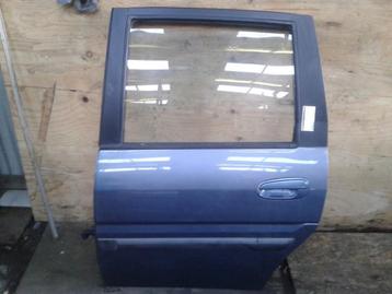 Portier 4Deurs links-achter van een Hyundai Matrix (ZR) beschikbaar voor biedingen