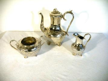 Antieke verzilverde Koffieset. beschikbaar voor biedingen