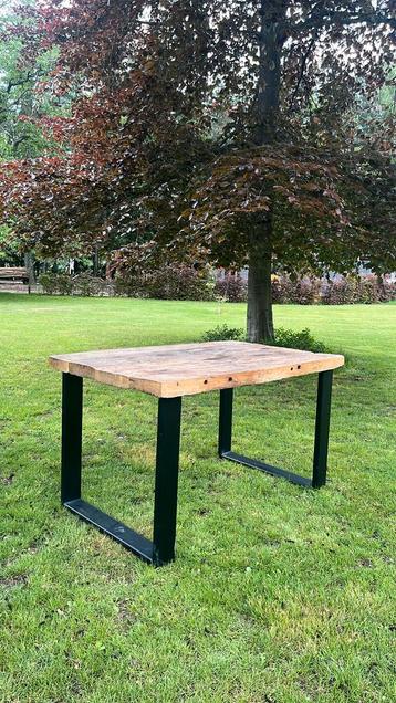 Eiken eettafel te koop/ bartafel, Tuin en Terras, Ophalen, Gebruikt