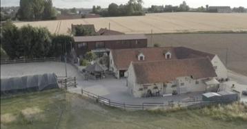 Pension pour chevaux  beschikbaar voor biedingen