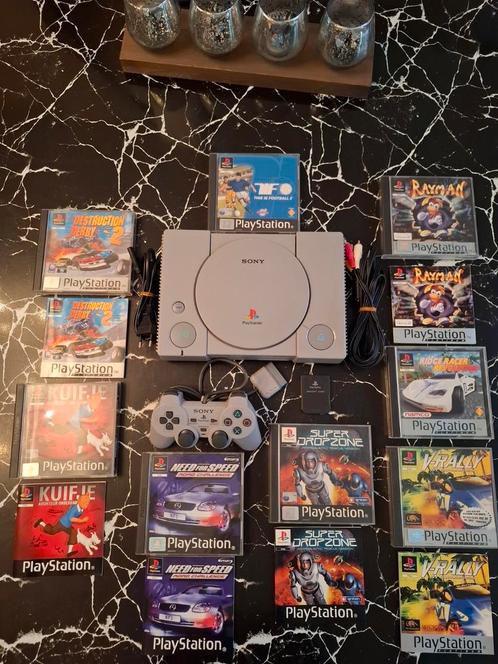 Sony PlayStation 1-console + games + controller + geheugenka, Games en Spelcomputers, Games | Sony PlayStation 1, Zo goed als nieuw