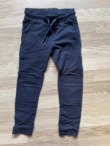 Jogging broek bnosy maat 128