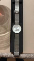 Nieuwe polshorloge, Handtassen en Accessoires, Horloges | Dames, Staal, Polshorloge, Nieuw, Zilver