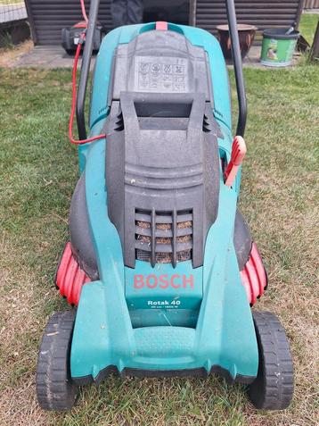 Bosch elektrisch grasmachine rotak 40 1600W, Tuin en Terras, Ophalen, Gebruikt