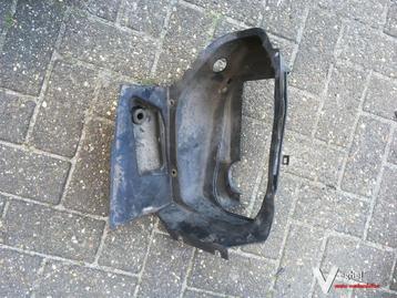 w124 280 / 320 beschermkap voor achter koplamp beschikbaar voor biedingen