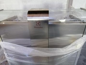 Mobiele keuken, nooit gebruikt | Electrolux beschikbaar voor biedingen