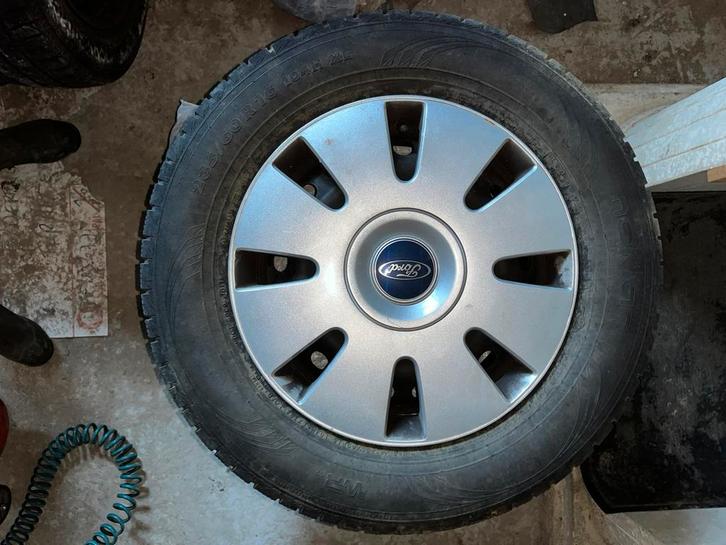 Winterwielen 235/60 R16, Autos : Pièces & Accessoires, Pneus & Jantes, Pneus et Jantes, Pneus hiver, 16 pouces, 235 mm, Véhicule tout-terrain